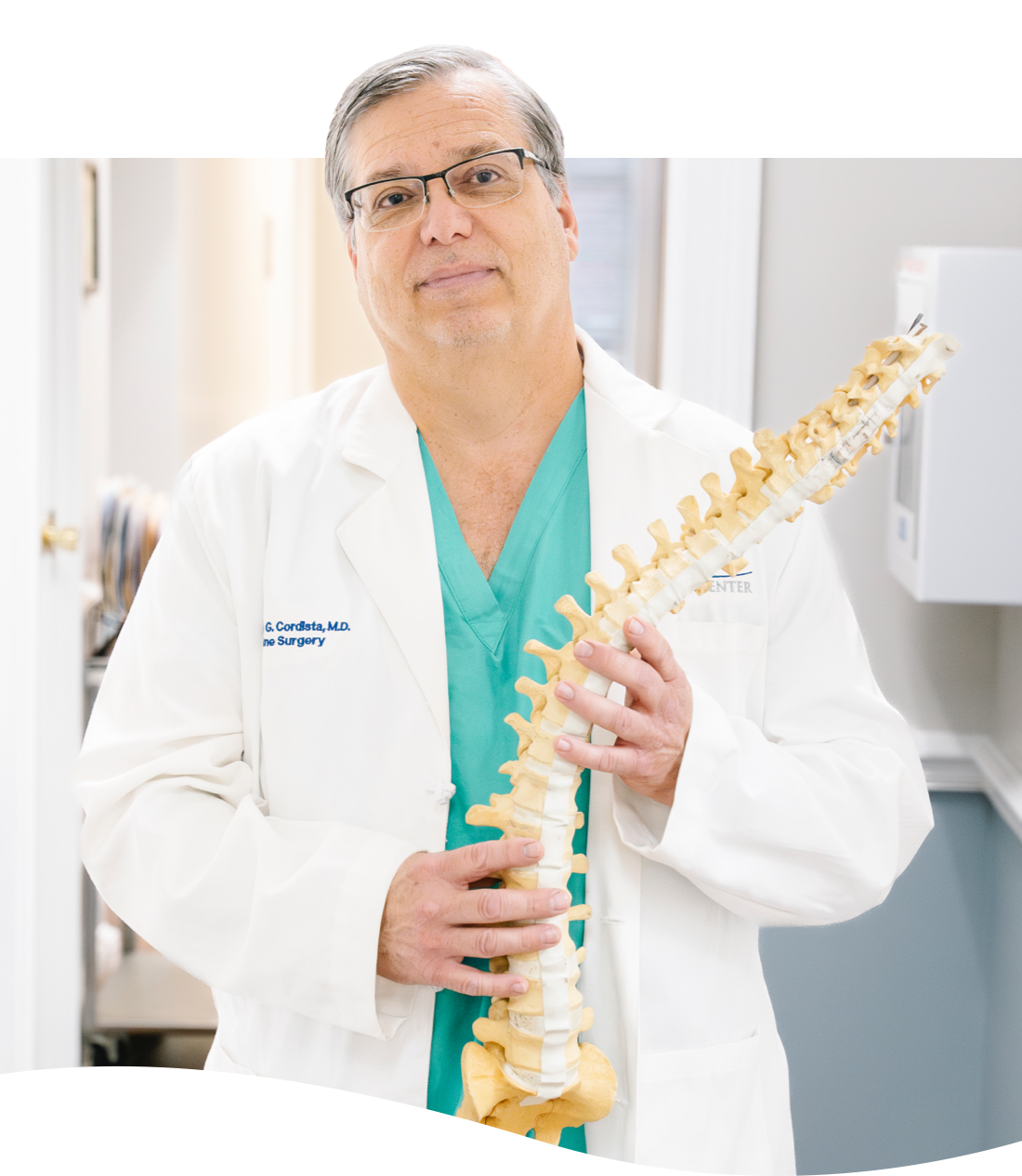 spotlight-spine